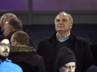 Hoeneß noch immer fest mit dem FC Bayern verknüpft Hoeneß noch immer fest mit dem FC Bayern verknüpft