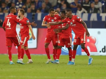 Mainz holt drei Punkte gegen Paderborn Mainz holt drei Punkte gegen Paderborn