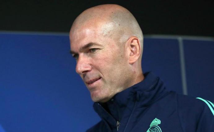 Ist mit Real Madrid momentan nicht in der Spur: Coach Zinedine Zidane. Foto: Manu Fernandez/AP/dpa