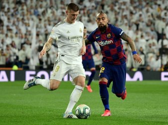 Kroos (l.) bereitet das 1:0 vor Kroos (l.) bereitet das 1:0 vor