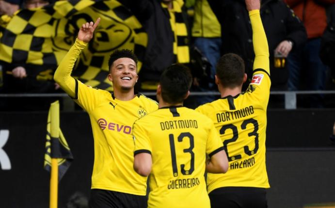 Jungstar Sancho (l.) soll Karriere beim BVB fortsetzen
