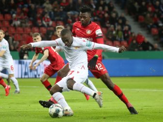 Die Fans verzichteten ab der zehnten Minute auf Gesänge Die Fans verzichteten ab der zehnten Minute auf Gesänge