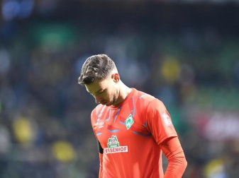 Fehlt Bremen vorerst im Abstiegskampf: Werder-Keeper Jiri Pavlenka. Foto: Carmen Jaspersen/dpa Fehlt Bremen vorerst im Abstiegskampf: Werder-Keeper Jiri Pavlenka. Foto: Carmen Jaspersen/dpa