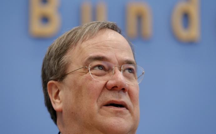 Laschet will die Empfehlung von Spahn umsetzen