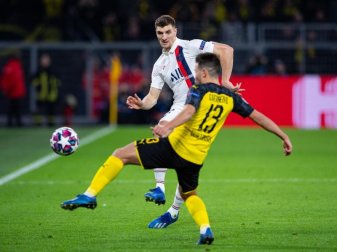 Das Champions-League-Spiel von Borussia Dortmund in Paris könnte ohne Zuschauer stattfinden. Foto: Guido Kirchner/dpa