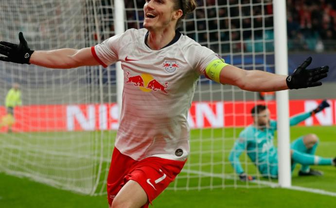 Doppelpack Sabitzer: Leipzig erreicht das Viertelfinale
