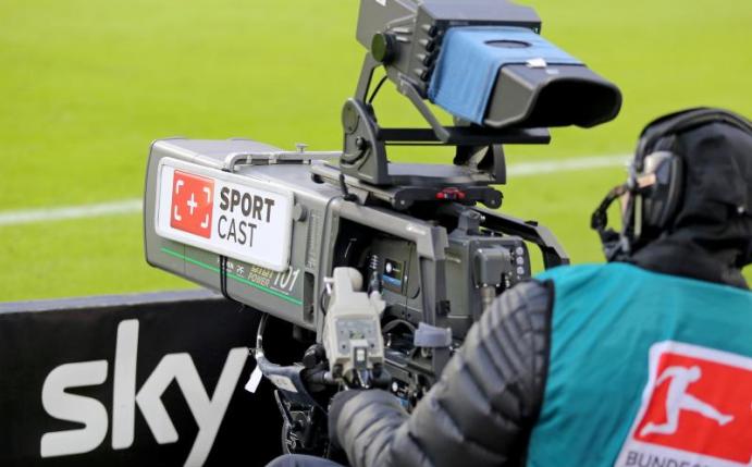 Sky wird an den nächsten beiden Spieltagen die Bundesliga-Konferenzen frei empfangbar übertragen. Foto: Jan Woitas/dpa-Zentralbild/dpa