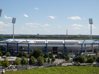 Sollte eigentlich Austragungsort des Fußballklassikers Deutschland gegen Italen sein: Das Max-Morlock-Stadion in Nürnberg. Foto: Daniel Karmann/dpa Sollte eigentlich Austragungsort des Fußballklassikers Deutschland gegen Italen sein: Das Max-Morlock-Stadion in Nürnberg. Foto: Daniel Karmann/dpa