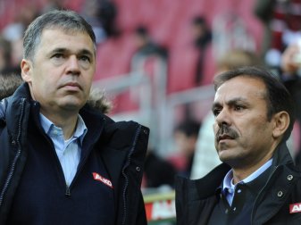 Rettig (l.) war u.a. Manager beim FC Augsburg Rettig (l.) war u.a. Manager beim FC Augsburg