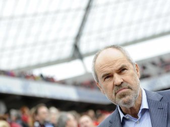 Sorgt sich nicht um Existenz der Profi-Clubs: Wolfgang Holzhäuser. Foto: Marius Becker/dpa Sorgt sich nicht um Existenz der Profi-Clubs: Wolfgang Holzhäuser. Foto: Marius Becker/dpa