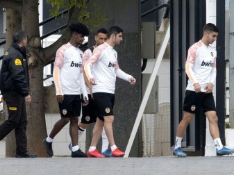 Die Zahl der Fälle im Umfeld des FC Valencia steigt. Die Zahl der Fälle im Umfeld des FC Valencia steigt.