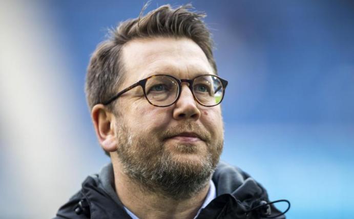Martin Przondziono, Sport-Geschäftsführer des SC Paderborn. Foto: David Inderlied/dpa