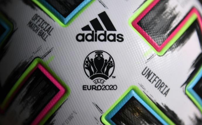 Adidas zeigt Verständnis für EM-Verlegung