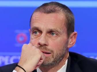 Hat Zweifel daran, dass die Saison 2019/20 im europäischen Fußball abgeschlossen werden kann: UEFA-Präsident Aleksander Ceferin. Foto: Niall Carson/PA Wire/dpa