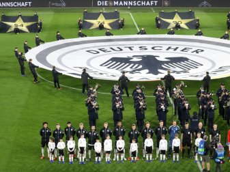 Ärger um Ehrenkarten bei DFB-Länderspielen Ärger um Ehrenkarten bei DFB-Länderspielen