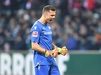 Ist auch zu Gehaltseinbußen bereit: Union-Torhüter Rafael Gikiewicz. Foto: Carmen Jaspersen/dpa