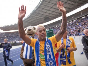 Liebling der Fans: Marcelinho hatte von 2001 bis 2006 bei Hertha BSC gespielt. Foto: picture alliance / Jörg Carstensen/dpa