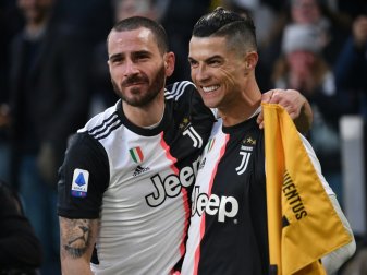 Ronaldo und Co. verzichten wohl auf Teile ihres Gehalts Ronaldo und Co. verzichten wohl auf Teile ihres Gehalts