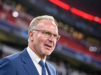 Schiebt den Wechselgerüchten von David Alaba einen Riegel vor: Bayern-Boss Karl-Heinz Rummenigge. Foto: Matthias Balk/dpa