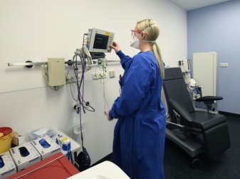 Fußball-Fans sollen zu Corona-Test Fußball-Fans sollen zu Corona-Test