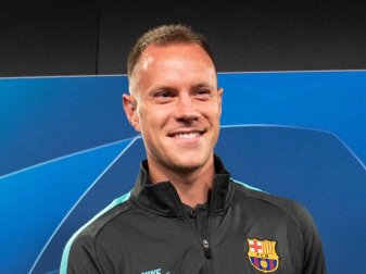 Hält sich daheim fit: Barça-Keeper Marc-André ter Stegen. Foto: Bernd Thissen/dpa Hält sich daheim fit: Barça-Keeper Marc-André ter Stegen. Foto: Bernd Thissen/dpa