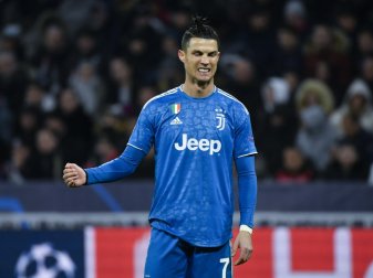 Ronaldo und Kollegen verzichten auf 90 Millionen Euro Ronaldo und Kollegen verzichten auf 90 Millionen Euro