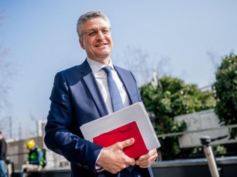 Lothar Wieler ist Präsident des Robert Koch-Instituts und Fan des 1. FC Köln. Foto: Michael Kappeler/dpa