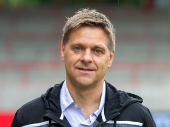 Kritisiert die DFL: Union-Geschäftsführer Oliver Ruhnert. Foto: Andreas Gora/dpa Kritisiert die DFL: Union-Geschäftsführer Oliver Ruhnert. Foto: Andreas Gora/dpa