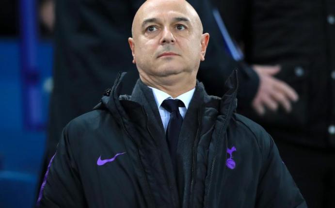 Daniel Levy teilte mit, dass Mitarbeiter von Tottenham Hotspur Gehaltseinbußen hinnehmen müssen. Foto: Peter Byrne/PA Wire/dpa