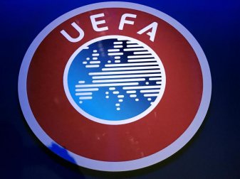 Auch die UEFA muss sich weiter mit den Folgen der Corona-Krise auf den Fußball befassen. Foto: Jamie Gardner/PA Wire/dpa Auch die UEFA muss sich weiter mit den Folgen der Corona-Krise auf den Fußball befassen. Foto: Jamie Gardner/PA Wire/dpa