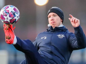 Chefcoach Julian Nagelsmann trainiert mit seinen Leipzigern in Kleinstgruppen. Foto: Jan Woitas/dpa-Zentralbild/dpa Chefcoach Julian Nagelsmann trainiert mit seinen Leipzigern in Kleinstgruppen. Foto: Jan Woitas/dpa-Zentralbild/dpa