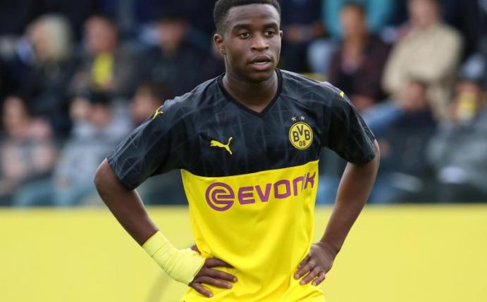 Dortmunds Youssoufa Moukoko gilt als Super-Talent. Foto: Revierfoto/dpa