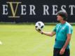 Bundestrainer Joachim Löw macht den Fußball-Fans mit einem Video Mut. Foto: Christian Charisius/dpa