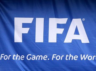 Wegen Corona: Die FIFA kündigte weitere Flexibilität für den Transfermarkt an. Foto: Mike Egerton/PA Wire/dpa Wegen Corona: Die FIFA kündigte weitere Flexibilität für den Transfermarkt an. Foto: Mike Egerton/PA Wire/dpa