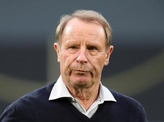 Erkennt in den Einschränkungen durch die Coronavirus-Pandemie auch Möglichkeiten für den Profi-Fußball: Berti Vogts. Foto: Daniel Karmann/dpa