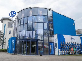 Der FC Schalke hat strenge Vorsorgemaßnahmen ergriffen. Foto: Guido Kirchner/dpa Der FC Schalke hat strenge Vorsorgemaßnahmen ergriffen. Foto: Guido Kirchner/dpa