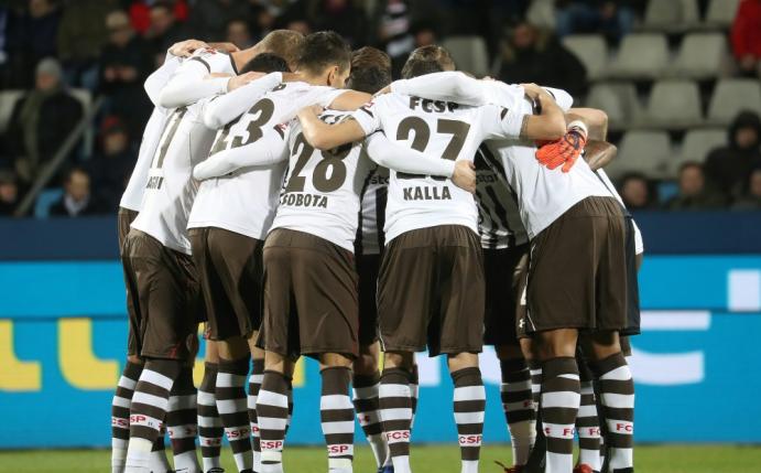 Der FC St. Pauli verlängert mit seinem Hauptsponsor