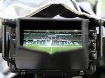 Eine Einigung der DFL mit Sky steht noch aus Eine Einigung der DFL mit Sky steht noch aus