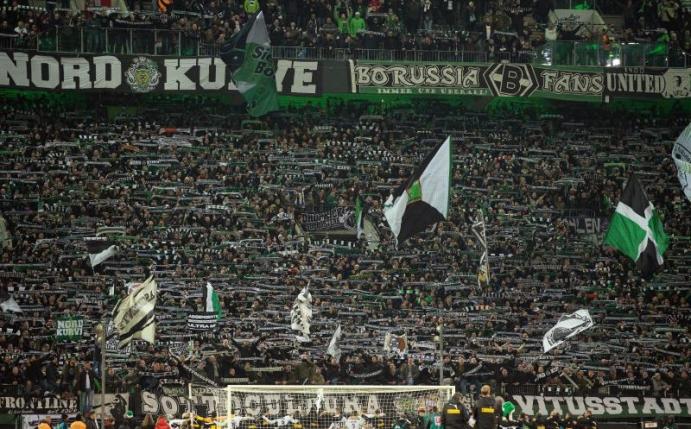 Die aktive Fanszene hat sich deutlich gegen Geisterspiele ausgesprochen. Foto: Federico Gambarini/dpa