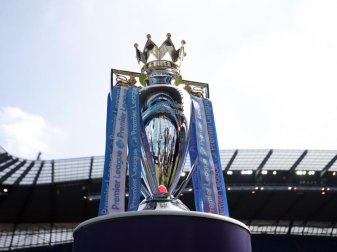 In der englischen Premier League soll bald wieder der Ball rollen - die Frage ist nur wann. Foto: Martin Rickett/PA Wire/dpa In der englischen Premier League soll bald wieder der Ball rollen - die Frage ist nur wann. Foto: Martin Rickett/PA Wire/dpa