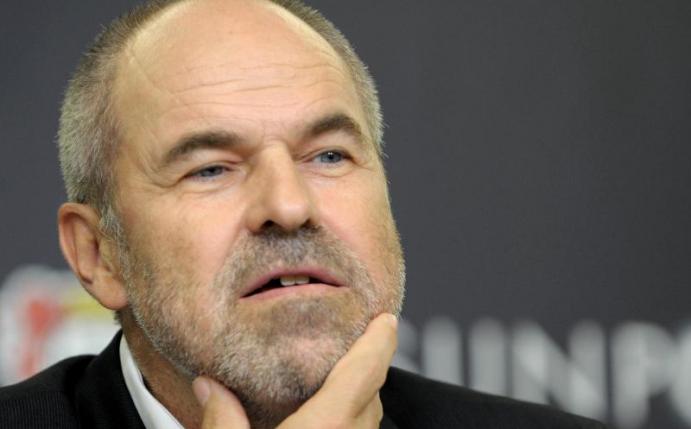 Bayers Ex-Geschäftsführer Wolfgang Holzhäuser für mehr Investoren. Foto: picture alliance / dpa