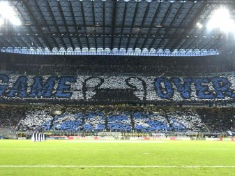 Eine Choreographie der Inter-Fans: Game Over für die Serie-A-Saison?. Foto: Alberto Lingria/XinHua/dpa