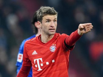 «Es ist völlig klar, dass der Fußball sich nahezu allen Regeln unterwerfen würde, die nötig sind, um zu spielen», sagt Thomas Müller. Foto: Tobias Hase/dpa «Es ist völlig klar, dass der Fußball sich nahezu allen Regeln unterwerfen würde, die nötig sind, um zu spielen», sagt Thomas Müller. Foto: Tobias Hase/dpa