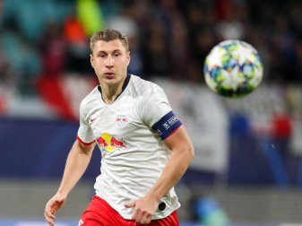 Wieder zurück im Training: Leipzigs Kapitän Willi Orban. Foto: Jan Woitas/dpa-Zentralbild/dpa