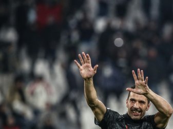 Gianluigi Buffon verhandelt mit Juventus Turin Gianluigi Buffon verhandelt mit Juventus Turin