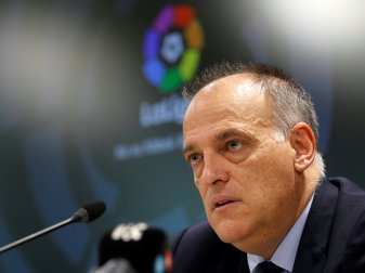 Tebas: Frühester Termin für Wiederaufnahme ist Ende Mai Tebas: Frühester Termin für Wiederaufnahme ist Ende Mai