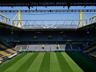 Bei einer Saison-Fortsetzung wären Geisterspiele in der Bundesliga der Normalfall. Foto: Bernd Thissen/dpa Bei einer Saison-Fortsetzung wären Geisterspiele in der Bundesliga der Normalfall. Foto: Bernd Thissen/dpa
