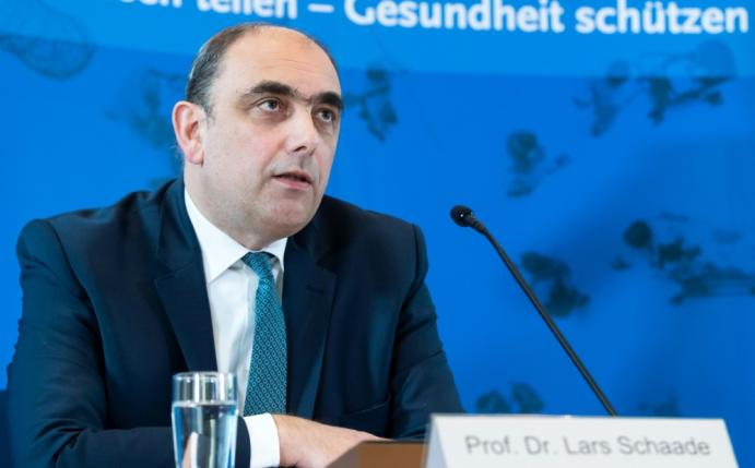 Vizepräsident Lars Schaade nimmt DFL-Pläne positiv auf