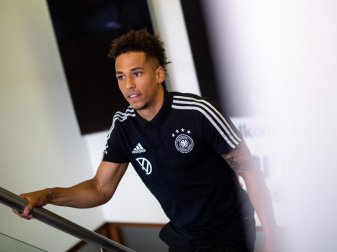 Fußball-Nationalspieler Thilo Kehrer hatte sich einen ironischen Spruch in Richtung Borussia Dortmund geleistet. Foto: Marius Becker/dpa Fußball-Nationalspieler Thilo Kehrer hatte sich einen ironischen Spruch in Richtung Borussia Dortmund geleistet. Foto: Marius Becker/dpa