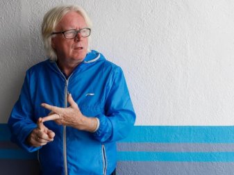 Ist kein Freund der modernen Fußballtaktik: Winfried Schäfer. Foto: Farshid-Motahari Bina/dpa Ist kein Freund der modernen Fußballtaktik: Winfried Schäfer. Foto: Farshid-Motahari Bina/dpa